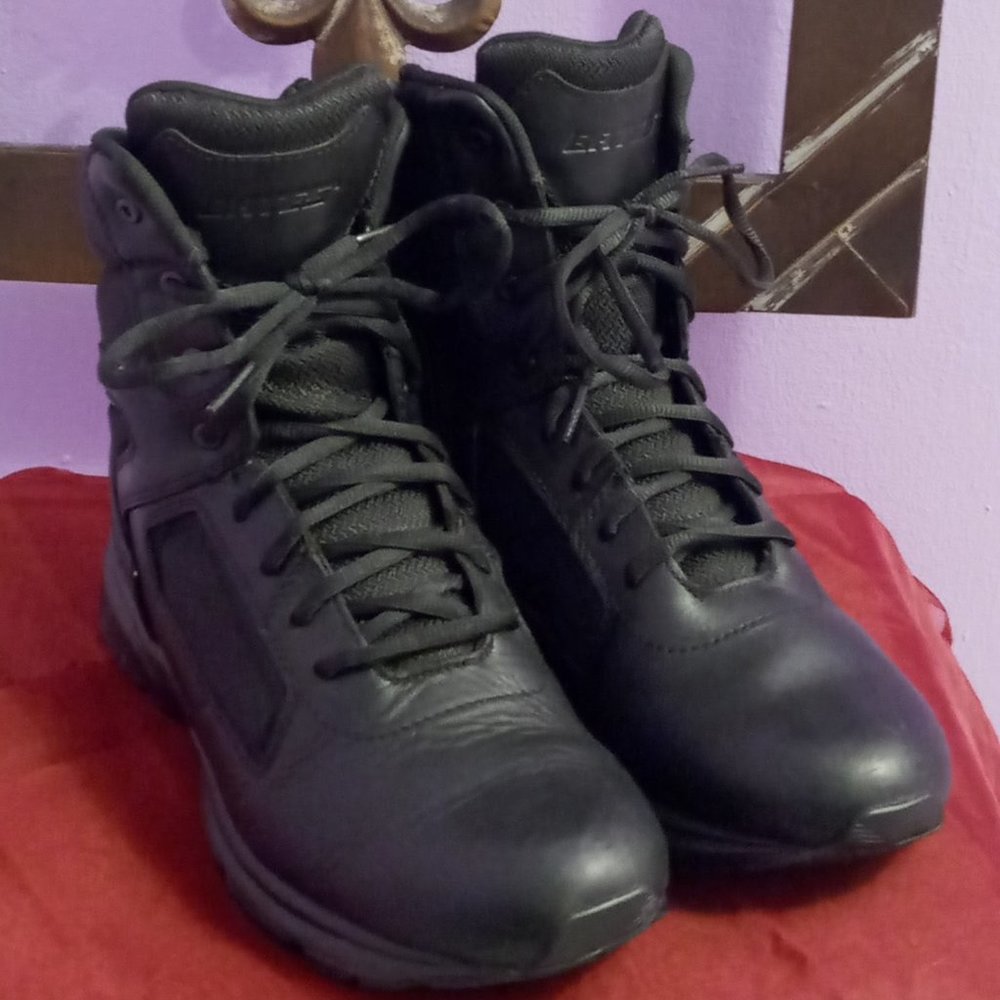 BATES E05150 BLACK 8" SIDE ZIP-UP LIGHTWEIGHT TACTICAL BOOTS (WORK BOOTS)